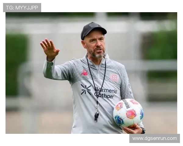 滕哈赫战术洞察：球队进攻模式稳健，未来发展趋势值得关注