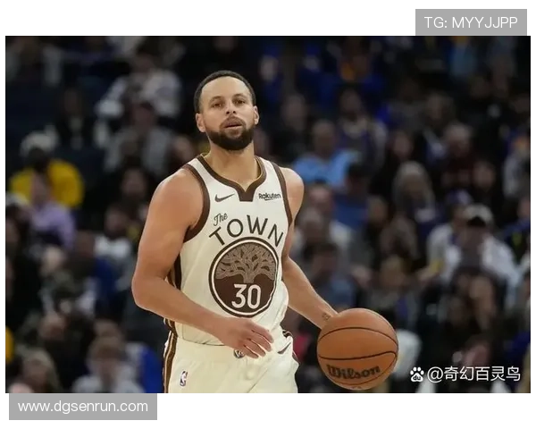 库里三分出手拉高进攻效率，逆转勇士关键局势